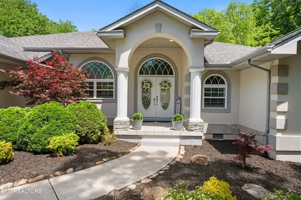 26 Bent Oak Lane, Crossville, TN 38558