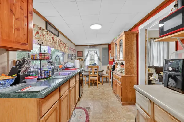 5815 Bradyville Rd, Bradyville, TN 37026