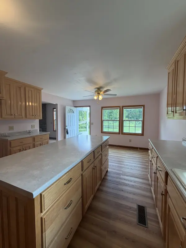 499 Belew Dr, Lawrenceburg, TN 38464