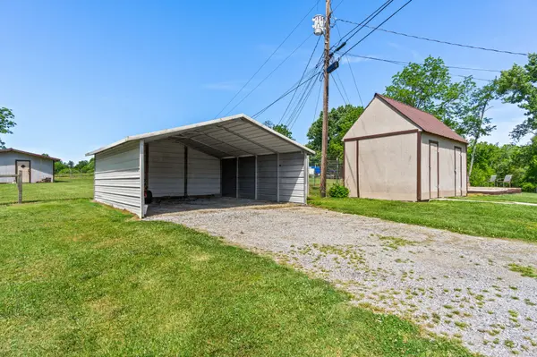 1805 Open Range Rd, Crossville, TN 38555