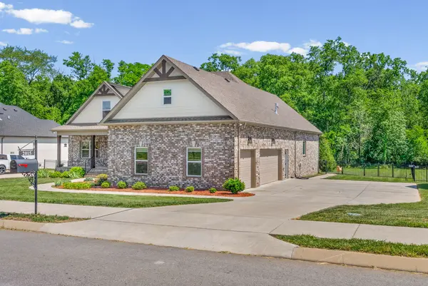 2015 Everest Dr, Gallatin, TN 37066