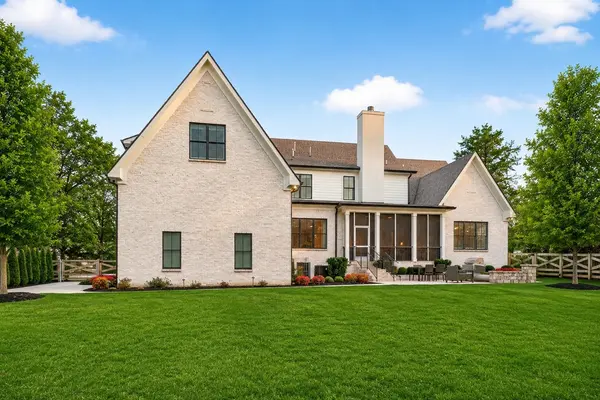 721 Newberry Rd, Nashville, TN 37205