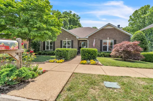 2537 Winder Dr, Franklin, TN 37064
