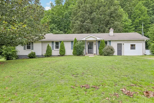 403 Pennington Ln, Cedar Hill, TN 37032