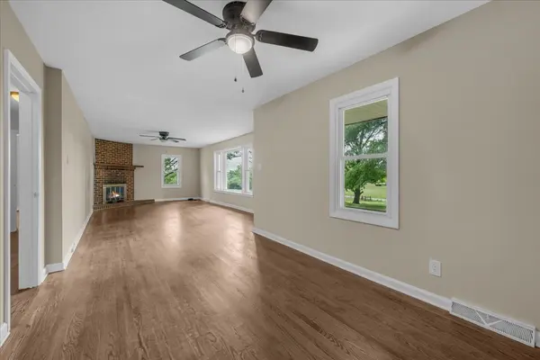 30 Jd Ring Rd, Hillsboro, TN 37342