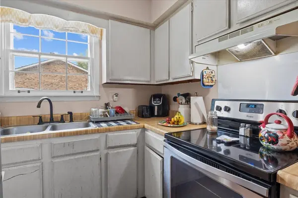 321 Kevin Dr, Dickson, TN 37055