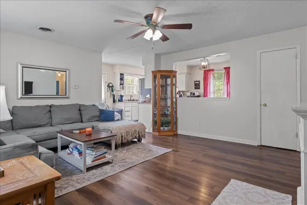321 Kevin Dr, Dickson, TN 37055