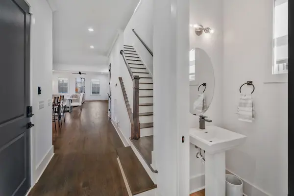 514 Achievement Dr, Nashville, TN 37209