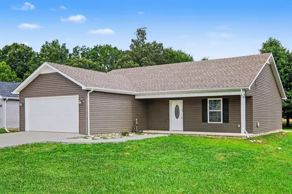 100 Collinwood Dr, Tullahoma, TN 37388