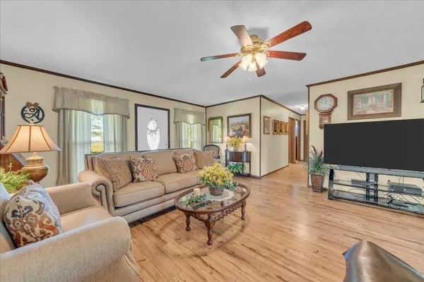 1273 Cindy Hollow Rd, Estill Springs, TN 37330