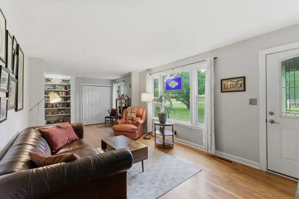 401 Fieldcrest Dr, Nashville, TN 37211