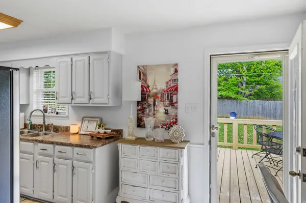 121 New Renfroe St, Lexington, TN 38351