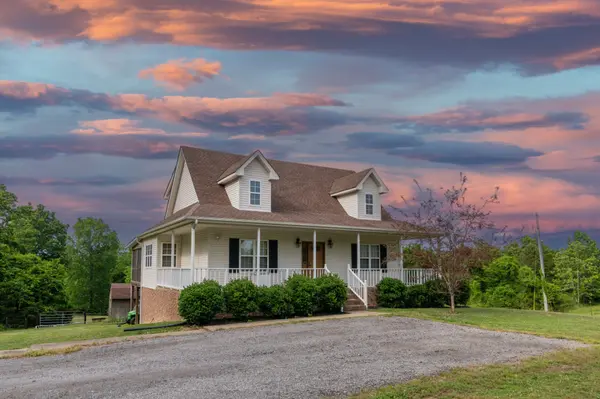 225 Sherman Road, Charlotte, TN 37036