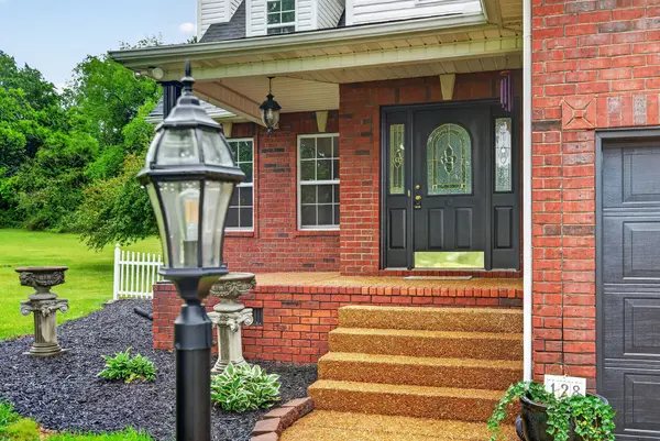 128 Cody Ct, Portland, TN 37148