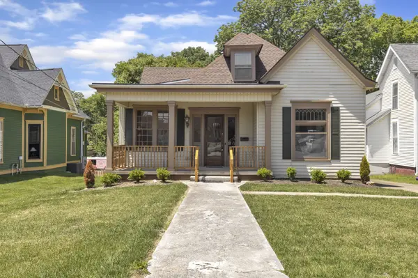 115 N Main St, Springfield, TN 37172