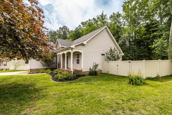 120 Carrie Mae Cir, Portland, TN 37148