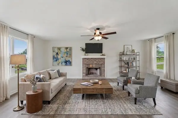 346 E Harris Rd, Bethpage, TN 37022