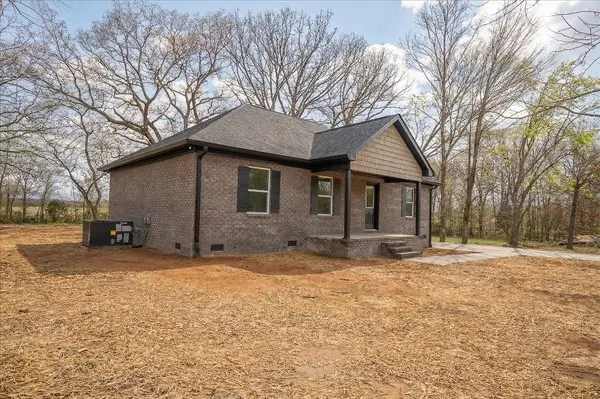 3987 Buffalo Rd, Summertown, TN 38483