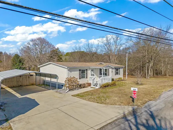 620 Hitchcock Avenue, Etowah, TN 37331