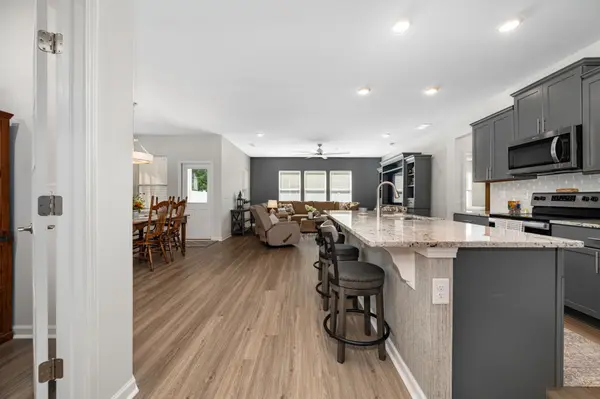 2816 Campanella Dr, Murfreesboro, TN 37128