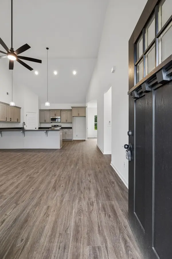 532 Buford Johnson Rd, La Vergne, TN 37086