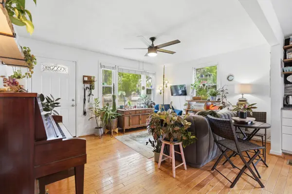 2902 Teakwood Dr, Nashville, TN 37214