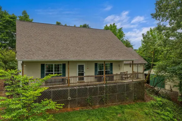 965 Lakewood Village Road, Spring City, TN 37381