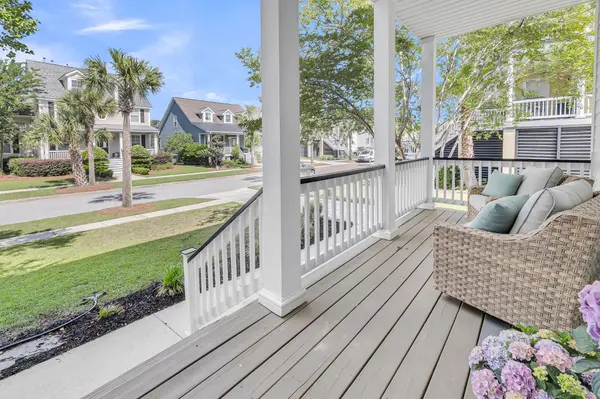 2286 Sandy Point Ln, Mount Pleasant, SC 29466