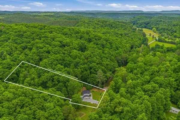 825 County Road 82, Athens, TN 37303