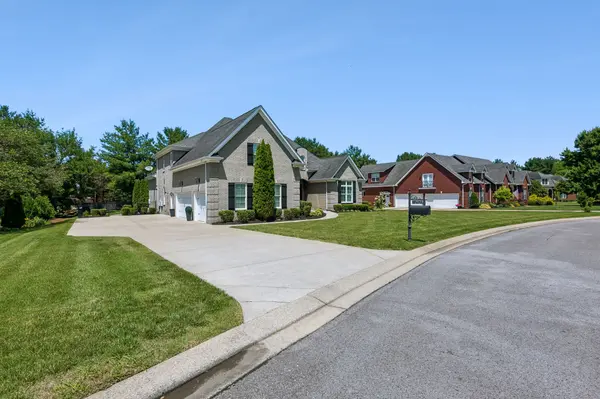 1523 Anatole Ct, Murfreesboro, TN 37130