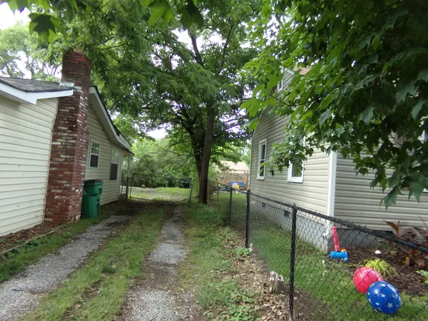 305 Hickory St, Madison, TN 37115