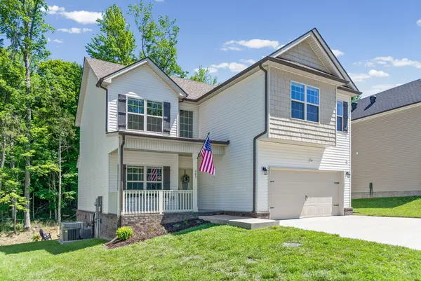 403 Barry Dr, Clarksville, TN 37040