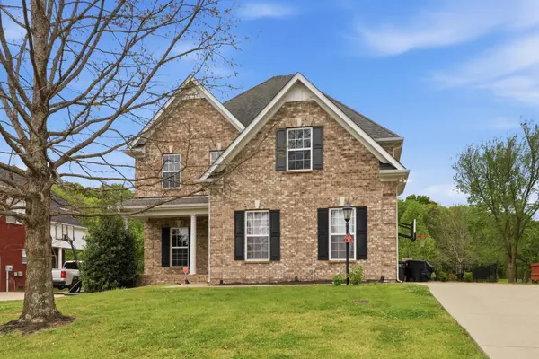 2305 Scout Dr, Rockvale, TN 37153