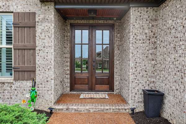 98 Mulberry Grv, Gallatin, TN 37066