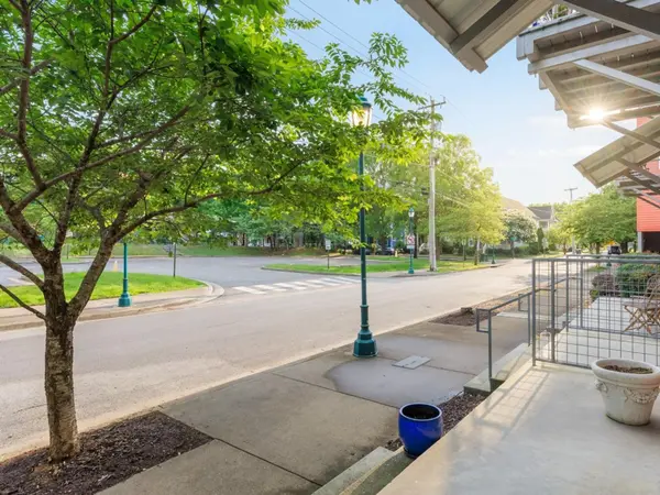 1609 Long Street #103, Chattanooga, TN 37408