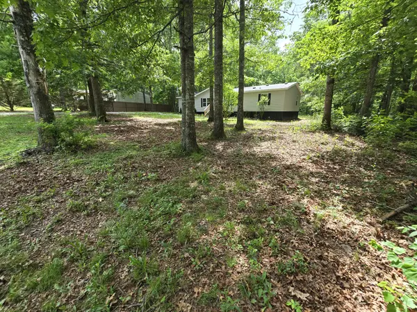 601 Foxwood Drive, Crossville, TN 38571