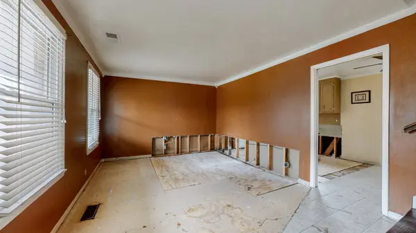 445 Owendale Dr, Antioch, TN 37013