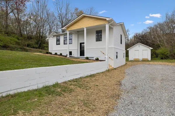 614 Shoemaker Street, Athens, TN 37303
