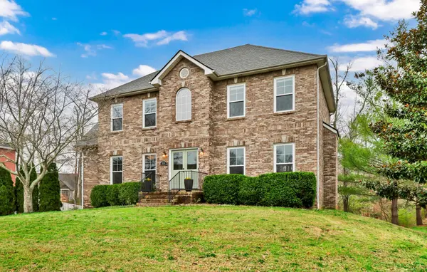 3370 Sheffield Way, Clarksville, TN 37043
