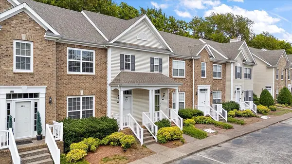 303 Newport Meadows Circle, Thompsons Station, TN 37179