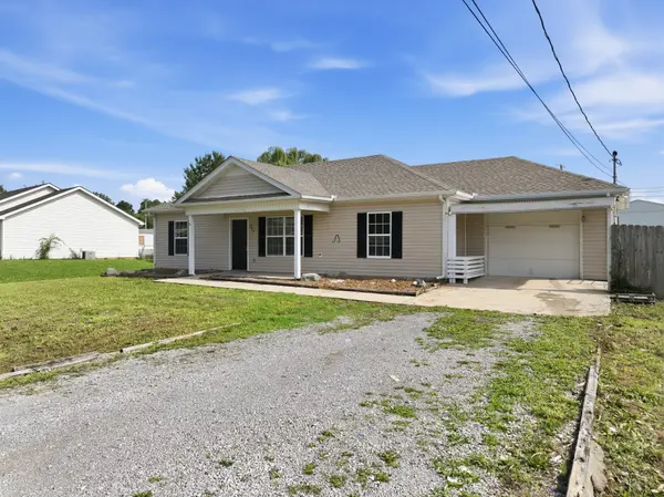 204 Cottonwood Dr, Shelbyville, TN 37160