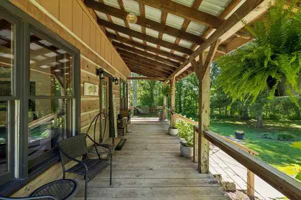 396B Pee Dee Branch Rd, Cottontown, TN 37048