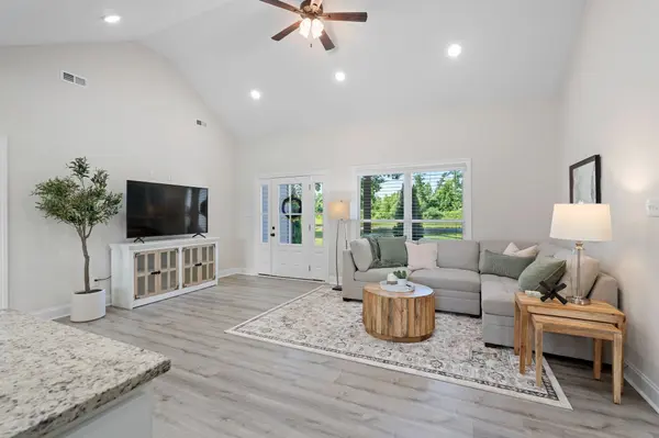 1502 Woosley Rd, Tullahoma, TN 37388