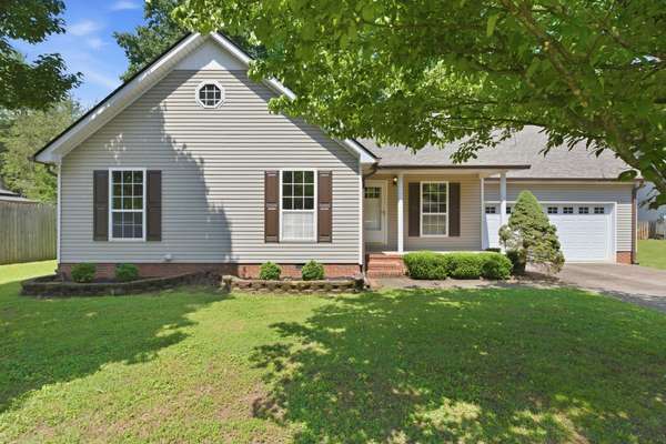 1310 Wisp Ct, Murfreesboro, TN 37128