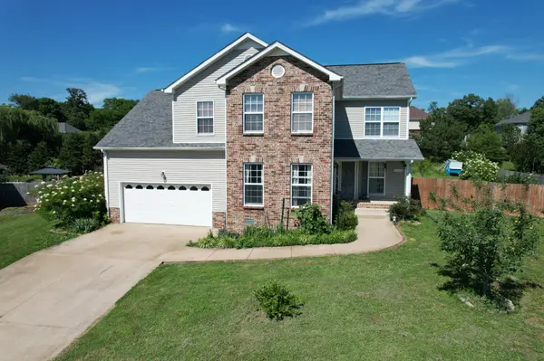 734 Cedar Grove Ct, Clarksville, TN 37040