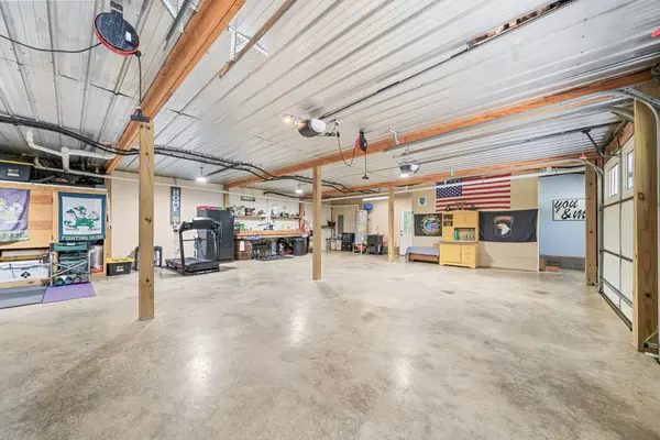 1300 Brummit Rd, Charlotte, TN 37036