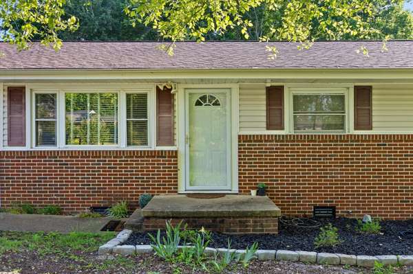 311 Browntown Road, Chattanooga, TN 37415