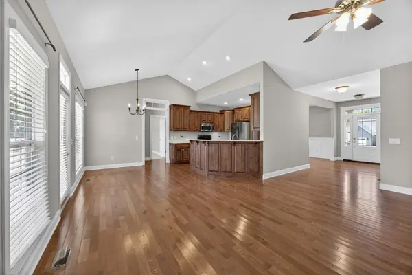 816 Windingbrook Ct, Cookeville, TN 38506