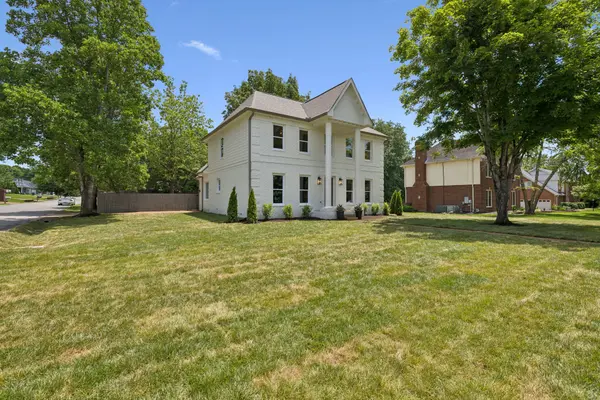 548 Ridgestone Dr, Franklin, TN 37064