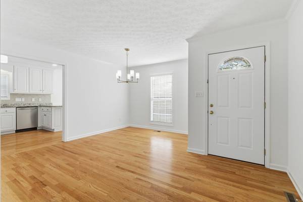 235 Osprey Dr, Gallatin, TN 37066